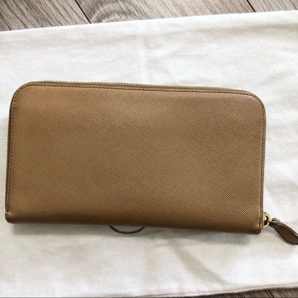 Prada Zip Wallet and Promenade Suffiano Lux Medium Satchel - Picture 10 of 16